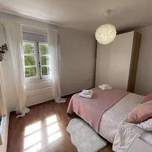 Beautiful 3 Bd. In Centre La Laguna (Tenerife)